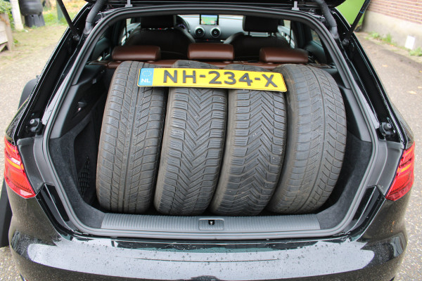 Audi A3 Sportback 1.0 TFSI Sport S-line LEER NAVI XENON 169000KM!!!