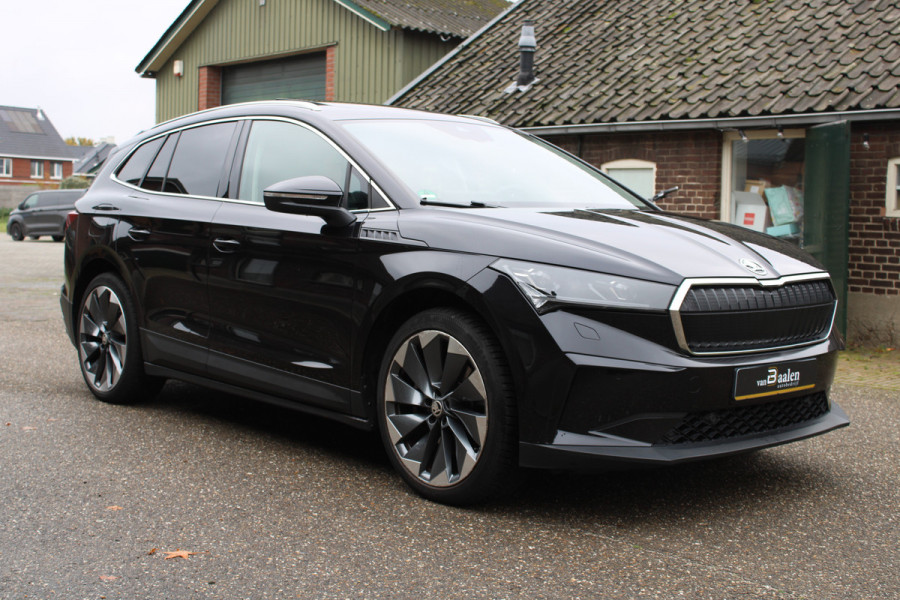 Škoda ENYAQ iV 80 First Edition LEER PANO SOH 93% CRYSTAL LED