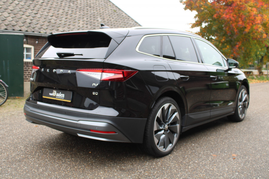 Škoda ENYAQ iV 80 First Edition LEER PANO SOH 93% CRYSTAL LED