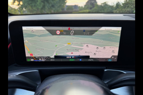 Mercedes-Benz EQB 350 4MATIC 71 kWh **VERKOCHT!!**