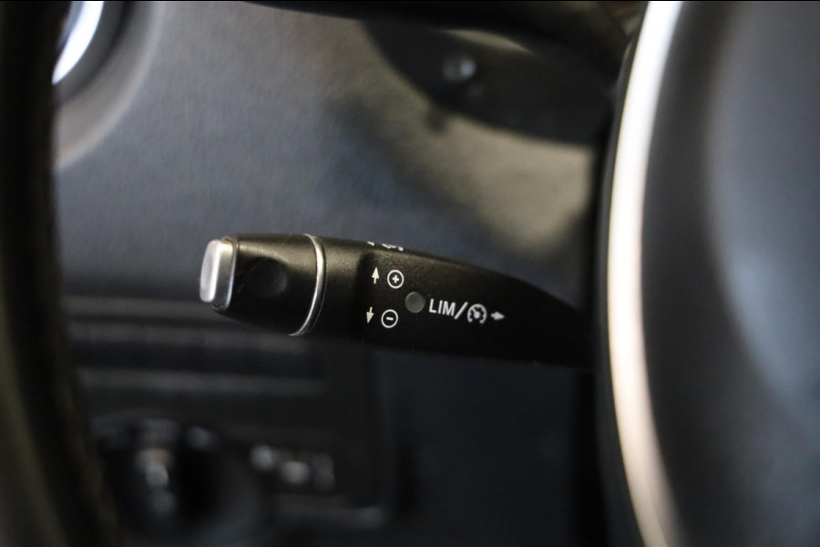 Mercedes-Benz Vito 114 CDI LANG AUT GRIJS CRUISE CONTROL CLIMA/AIRCO NAVI PDC TREKHAAK 3ZITS Lease v/a €88,- p.m. INRUIL MOGELIJK