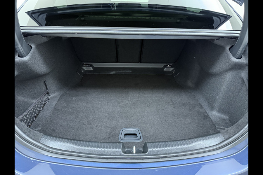 Mercedes-Benz C-Klasse 180 AMG Line | Memory Night