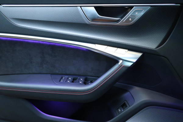 Audi RS7 Sportback 4.0 TFSI quattro 750+PK KERAMISCH/4-WIEL.B/3D B&O/VIRTUAL/SFEER/PANO/22"LMV/360/LINE/ACC/12 MDN GARANTIE!