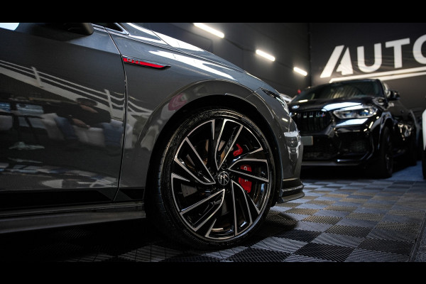 Volkswagen Golf 2.0 TSI GTI PANO/HARMAN KARDON/HUD/KEYLESS/MEMORY/DEALERONDERHOUDEN/STOELVERKOELING/CARPLAY/SFEERVERLICHTING/VOL!