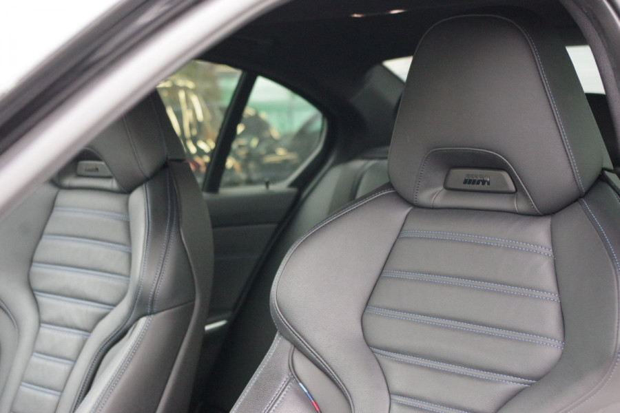 BMW 3-serie 330e 293 PK xDrive High Executive M-Sport, Schuif-Kanteldak, M-Technic Stoelen, Carplay, Camera