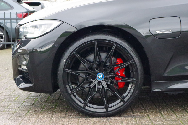 BMW 3-serie 330e 293 PK xDrive High Executive M-Sport, Schuif-Kanteldak, M-Technic Stoelen, Carplay, Camera