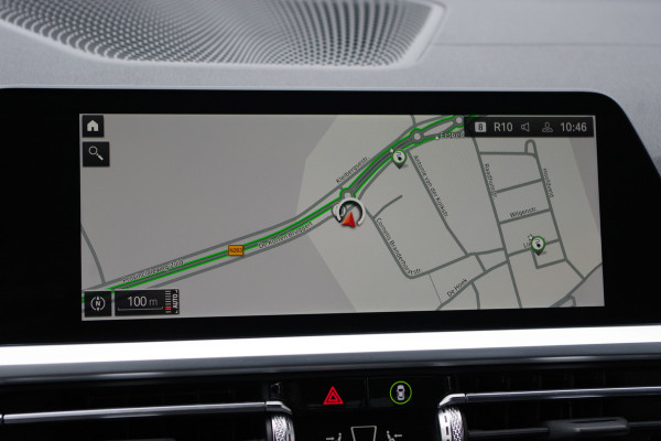 BMW 3-serie 330e 293 PK xDrive High Executive M-Sport, Schuif-Kanteldak, M-Technic Stoelen, Carplay, Camera