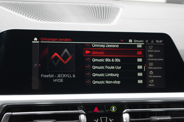 BMW 3-serie 330e 293 PK xDrive High Executive M-Sport, Schuif-Kanteldak, M-Technic Stoelen, Carplay, Camera