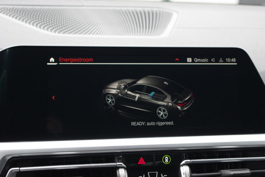 BMW 3-serie 330e 293 PK xDrive High Executive M-Sport, Schuif-Kanteldak, M-Technic Stoelen, Carplay, Camera