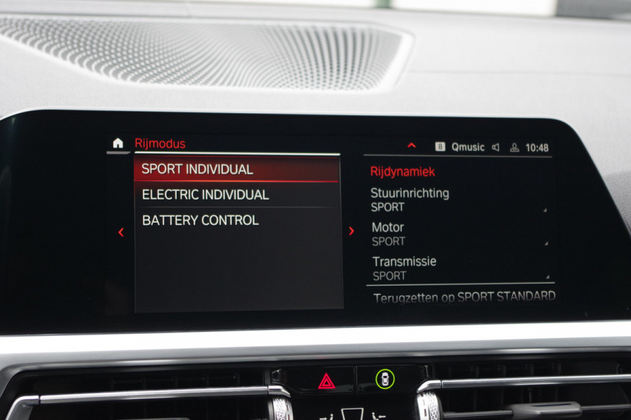 BMW 3-serie 330e 293 PK xDrive High Executive M-Sport, Schuif-Kanteldak, M-Technic Stoelen, Carplay, Camera