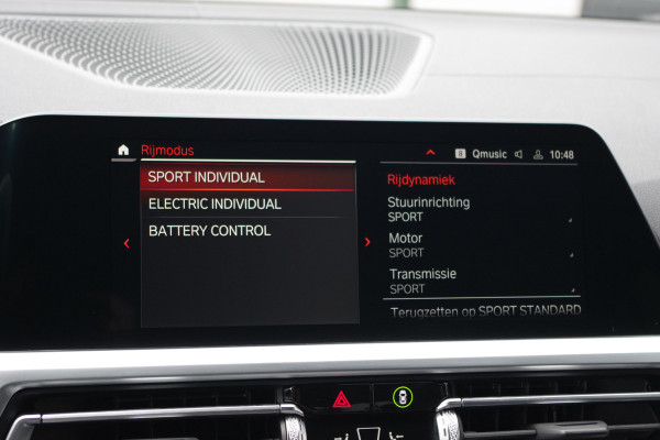 BMW 3-serie 330e 293 PK xDrive High Executive M-Sport, Schuif-Kanteldak, M-Technic Stoelen, Carplay, Camera