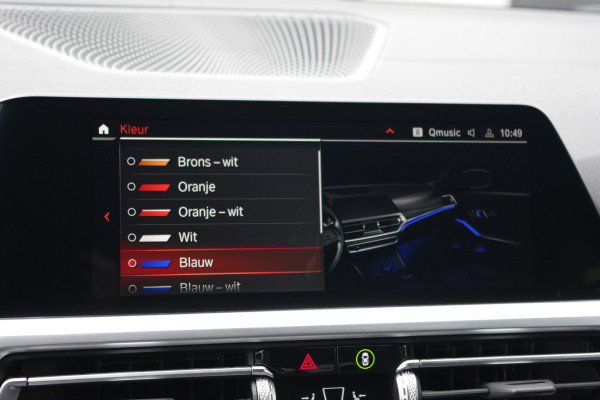 BMW 3-serie 330e 293 PK xDrive High Executive M-Sport, Schuif-Kanteldak, M-Technic Stoelen, Carplay, Camera