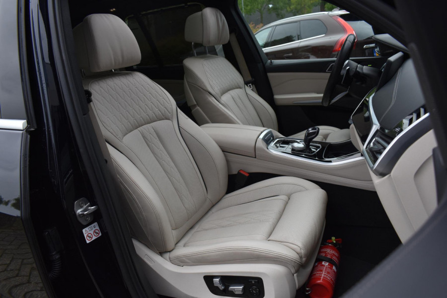 BMW X5 xDrive45e High Executive M HUD Pano Laser Stoelkoeling 360C