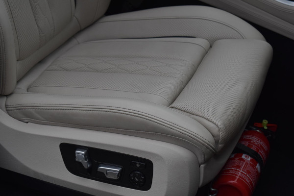 BMW X5 xDrive45e High Executive M HUD Pano Laser Stoelkoeling 360C