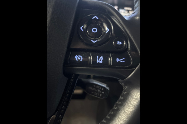 Toyota Prius 1.8 Hybrid Dynamic ECC, Navi, Stoelverwarming