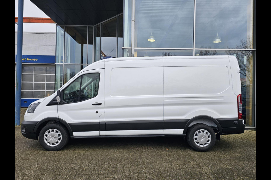Ford Transit 350 2.0 TDCI L3H2 Trend 130pk | Safety en Comfort pack | Trekhaak | SYNC 4 Navigatie