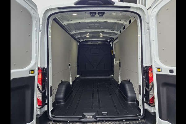 Ford Transit 350 2.0 TDCI L3H2 Trend 130pk | Safety en Comfort pack | Trekhaak | SYNC 4 Navigatie