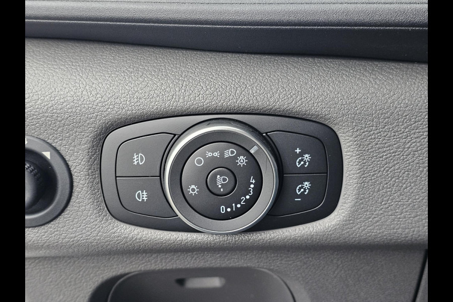 Ford Transit 350 2.0 TDCI L3H2 Trend 130pk | Safety en Comfort pack | Trekhaak | SYNC 4 Navigatie