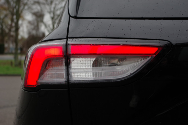 Ford Kuga 2.5 PHEV 225 PK ST-Line X, Panoramadak, Camera, Carplay