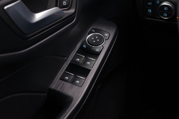 Ford Kuga 2.5 PHEV 225 PK ST-Line X, Panoramadak, Camera, Carplay