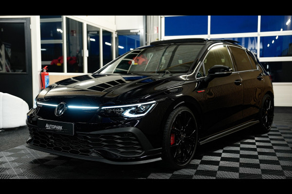 Volkswagen Golf 2.0 TSI GTI CLUBSPORT PANO/H&K/HUD/IQLIGHTS/BLINDSPOT/SFEERVERLICHTING/CARPLAY/300PK/BOMVOL!