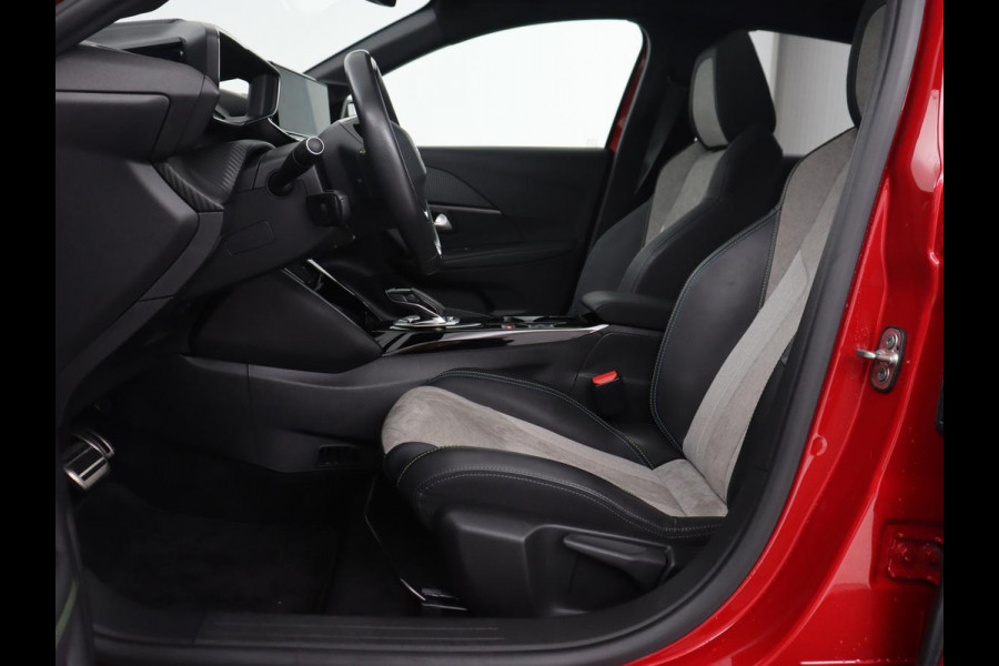 Peugeot e-208 EV GT Pack 50 kWh | Panoramadak | Stoelverwarming | Adaptive cruise | Camera | Carplay | Alcantara | Full LED | Climate control | Keyless | DAB | Parkeerhulp