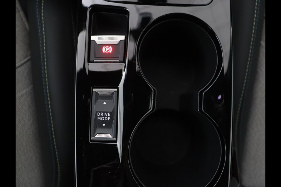 Peugeot e-208 EV GT Pack 50 kWh | Panoramadak | Stoelverwarming | Adaptive cruise | Camera | Carplay | Alcantara | Full LED | Climate control | Keyless | DAB | Parkeerhulp
