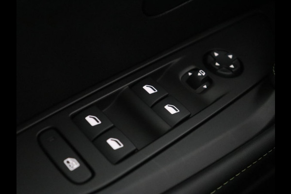 Peugeot e-208 EV GT Pack 50 kWh | Panoramadak | Stoelverwarming | Adaptive cruise | Camera | Carplay | Alcantara | Full LED | Climate control | Keyless | DAB | Parkeerhulp