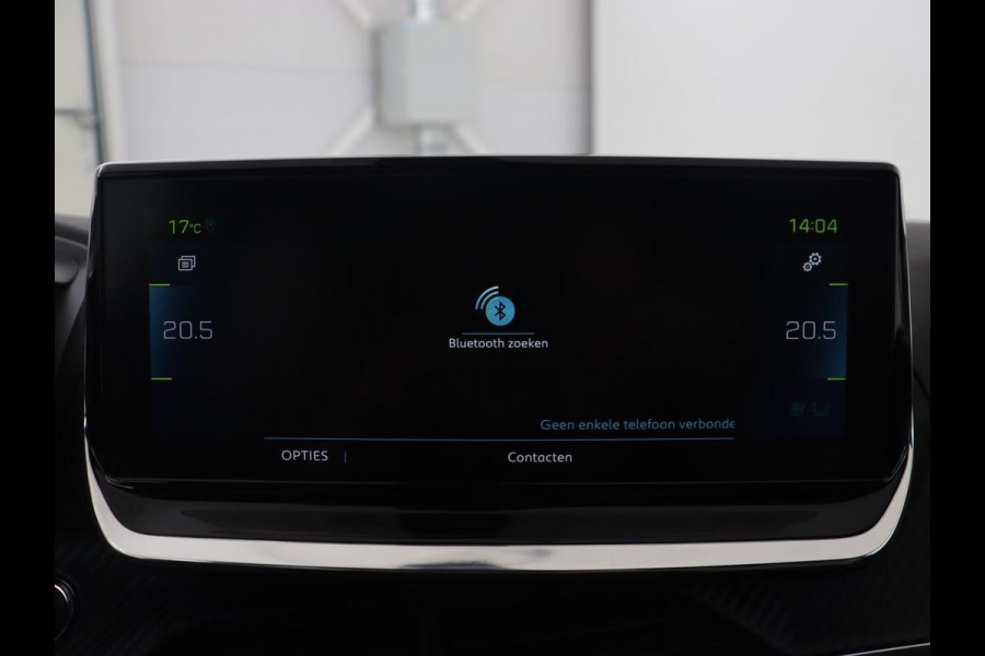 Peugeot e-208 EV GT Pack 50 kWh | Panoramadak | Stoelverwarming | Adaptive cruise | Camera | Carplay | Alcantara | Full LED | Climate control | Keyless | DAB | Parkeerhulp