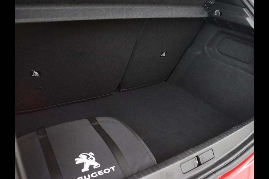 Peugeot e-208 EV GT Pack 50 kWh | Panoramadak | Stoelverwarming | Adaptive cruise | Camera | Carplay | Alcantara | Full LED | Climate control | Keyless | DAB | Parkeerhulp