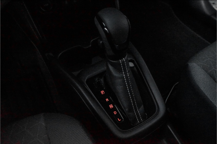 Suzuki Swift 1.2 Style Smart Hybrid Automaat ACC Camera Stoelverw