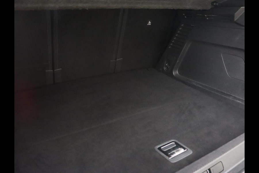 Citroën C5 Aircross 1.6 Plug-in Hybrid 225 Business | Adaptive cruise | Camera | Carplay | Half leder | Climate control | DAB | Digital Cockpit | Parkeerhulp | Full LED | PHEV | Plug In