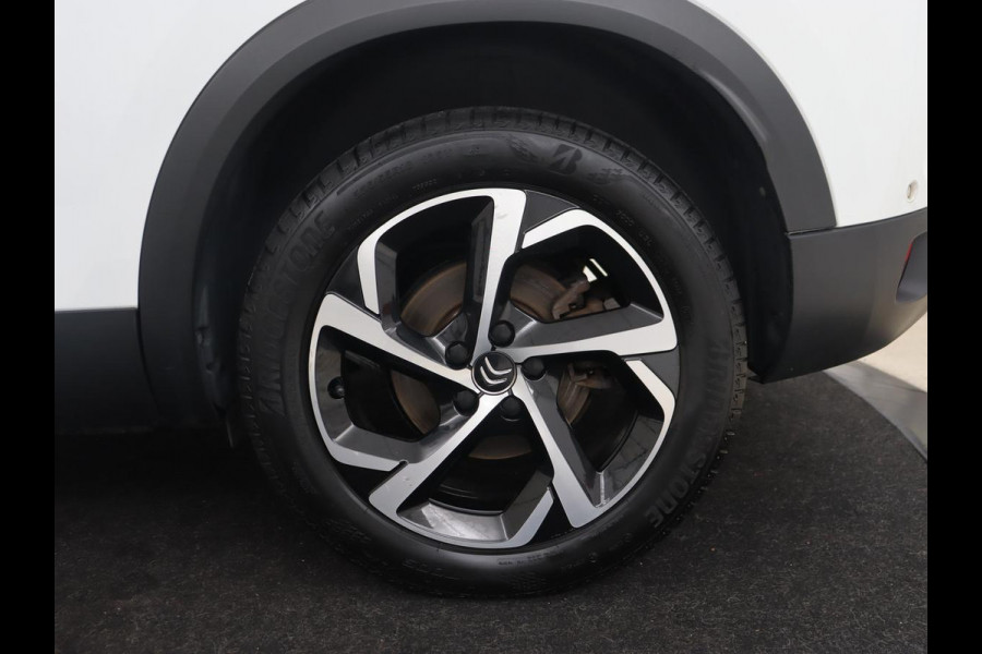 Citroën C5 Aircross 1.6 Plug-in Hybrid 225 Business | Adaptive cruise | Camera | Carplay | Half leder | Climate control | DAB | Digital Cockpit | Parkeerhulp | Full LED | PHEV | Plug In