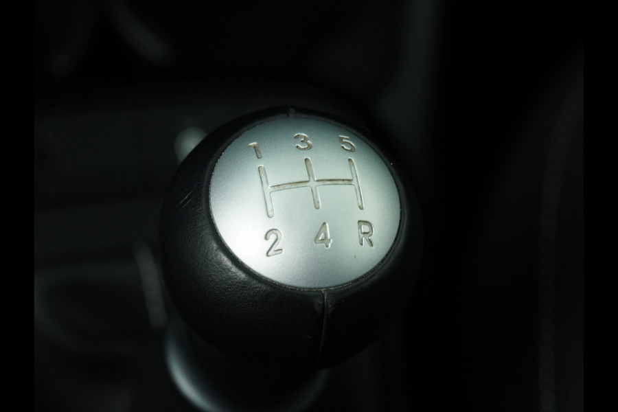 Kia Picanto 1.0 DPi DynamicLine - Cruise Control - Apple Carplay/Android Auto - DAB - Achteruitrijcamera Fabrieksgarantie 11-2030 150.000 km