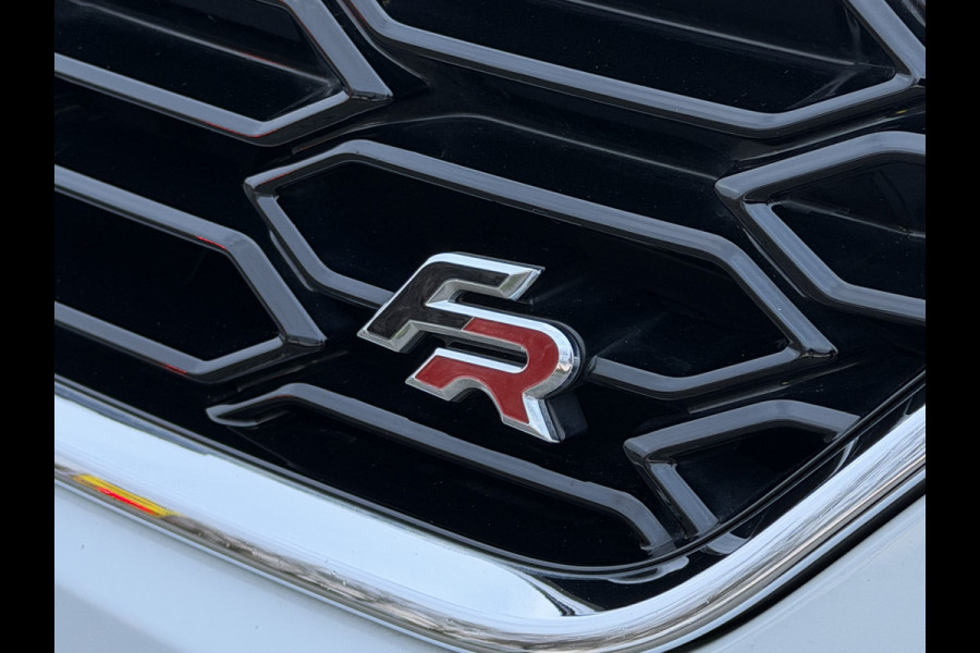 Seat Ateca 1.5 TSI FR Business Intense / Automaat / 360 camera / Beats soundsystem / Parkeerhulp /