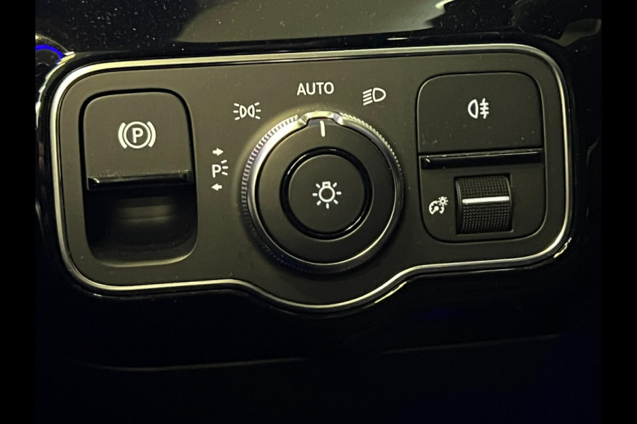 Mercedes-Benz A-Klasse AMG 35 Edition 1 / Pano / Burmester / Headup / Memory