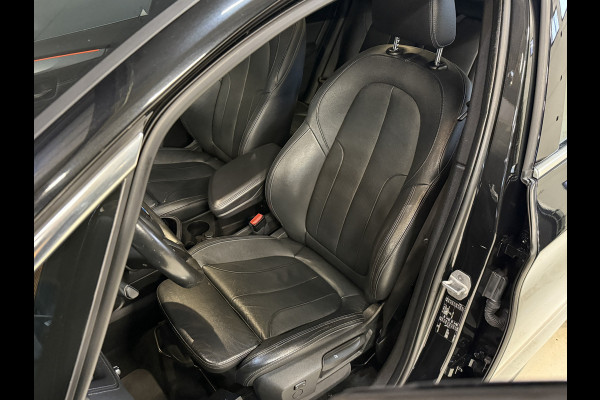 BMW 2 Serie Active Tourer 218i Centennial High Executive | M-Sport | Head UP | Leder | Stoelverwarming