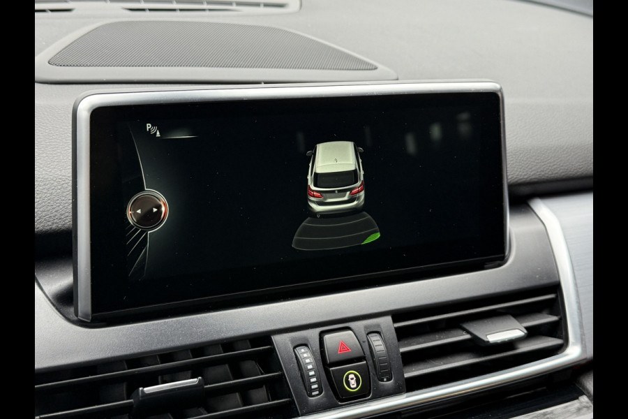 BMW 2 Serie Active Tourer 218i Centennial High Executive | M-Sport | Head UP | Leder | Stoelverwarming