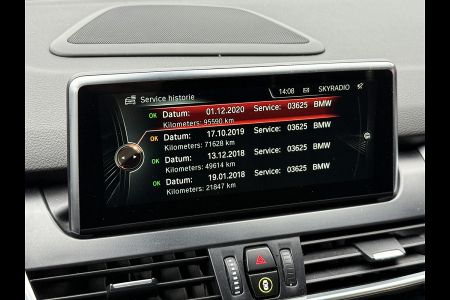 BMW 2 Serie Active Tourer 218i Centennial High Executive | M-Sport | Head UP | Leder | Stoelverwarming