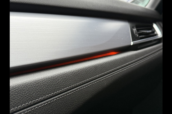 BMW 2 Serie Active Tourer 218i Centennial High Executive | M-Sport | Head UP | Leder | Stoelverwarming