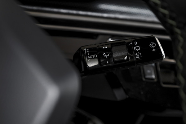 Peugeot 5008 1.2 Hybrid 145 GT 7p.- Automaat | Dig. Cockpit | Adapt. Cruise | Stoel-+Stuurverw. | PDC | Camera | NAV + APP. Connect | ECC | Elek. Klep | DAB | LM 19" | 0384