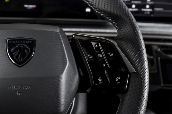 Peugeot 5008 1.2 Hybrid 145 GT 7p.- Automaat | Dig. Cockpit | Adapt. Cruise | Stoel-+Stuurverw. | PDC | Camera | NAV + APP. Connect | ECC | Elek. Klep | DAB | LM 19" | 0384