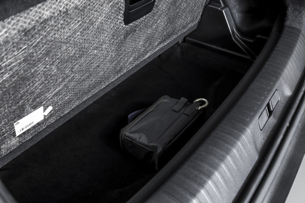 Peugeot 5008 1.2 Hybrid 145 GT 7p.- Automaat | Dig. Cockpit | Adapt. Cruise | Stoel-+Stuurverw. | PDC | Camera | NAV + APP. Connect | ECC | Elek. Klep | DAB | LM 19" | 0384