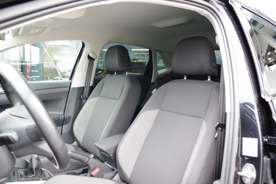 Volkswagen Polo 1.0 TSI 95 PK Life, Carplay, LED, Adap. Cruise Control