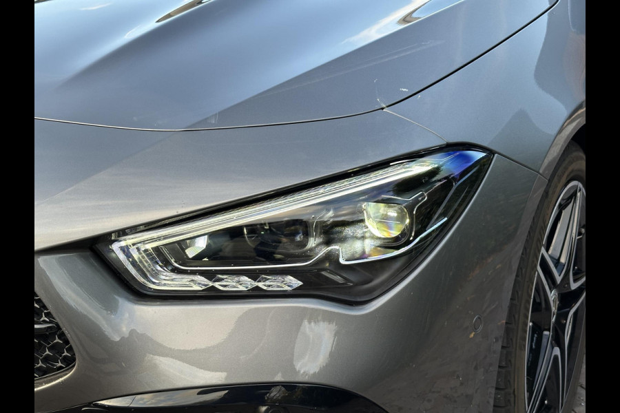 Mercedes-Benz CLA-Klasse 200 d AMG Line Panoramadak Multibeam Adapt. Cruise Ambient Keyless 360Cam
