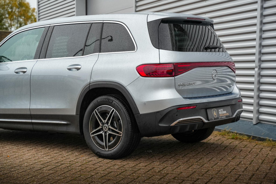 Mercedes-Benz EQB 250+ AMG Line 7p. 71 kWh 7 persoons Wide Screen Ambient verlichting Head Up Burmester