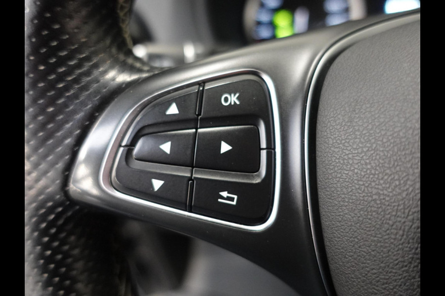 Mercedes-Benz Vito 114 CDI Automaat Dubbele Cabine 6-zits Navigatie Apple Carplay Trekhaak Cruise control  Euro6