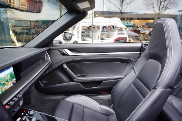 Porsche 911 992 Cabriolet 3.0 Carrera 4 S GERESERVEERD