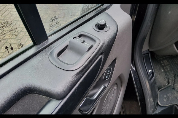 Ford Transit 170 PK CUSTOM L2H1 AUTOMAAT - EURO 6 - VNT-18-Z