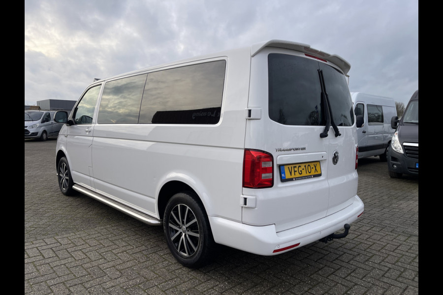 Volkswagen Transporter 2.0 TDI 150pk automaat L2H1 DC 5 persoons Highline / vaste prijs rijklaar € 34.950 ex btw / lease vanaf € 570 / lederen bekleding / adaptive cruise / airco / navigatie / euro 6 / bpm vrij !